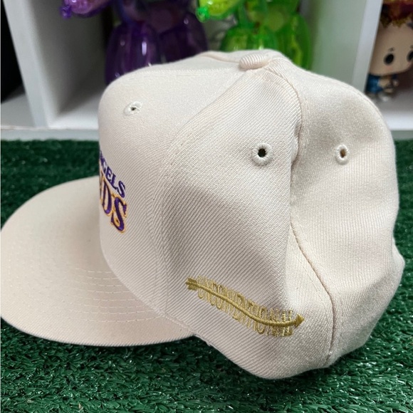 SnapBack hat - Picture 2 of 4